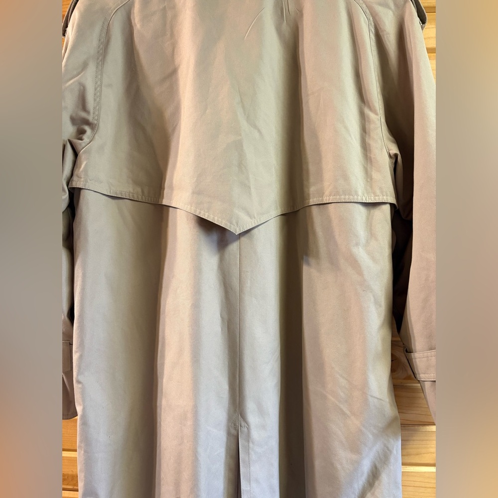 Vintage London Fog Double Breasted Trench Coat, Size 10 Petite - Picture 9 of 14